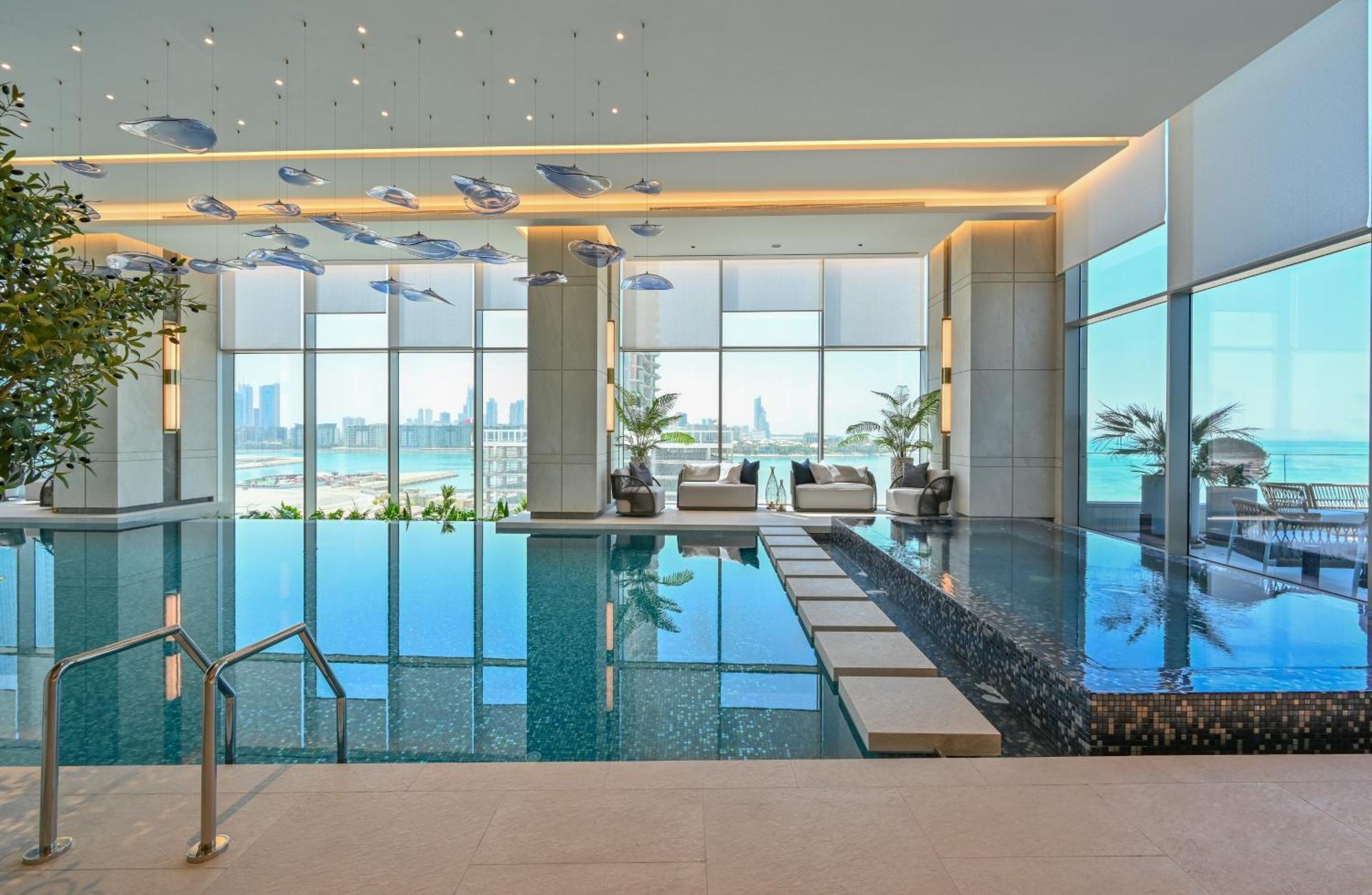 麦纳麦 Onyx Rotana酒店 外观 照片 The swimming pool at the hotel
