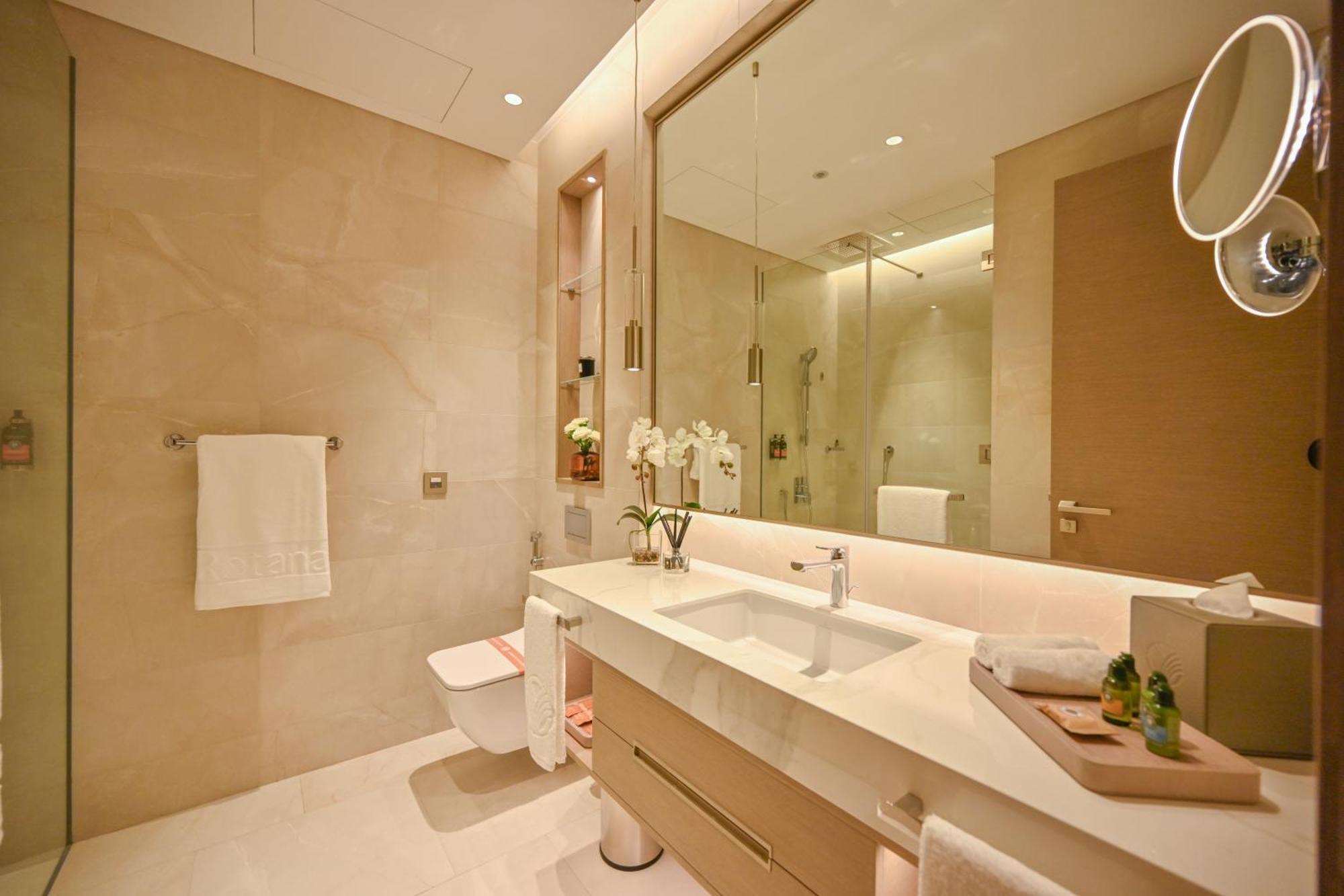 麦纳麦 Onyx Rotana酒店 外观 照片 Bathroom