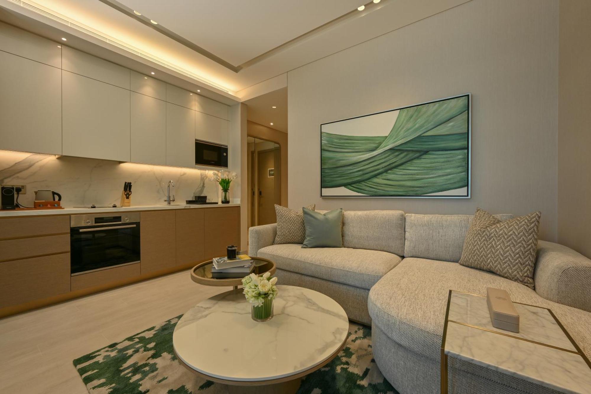 麦纳麦 Onyx Rotana酒店 外观 照片 A living room in a 1-bedroom apartment